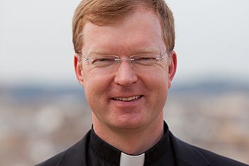 Pater Hans Zollner 