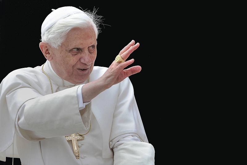 2013 trat Benedikt XVI. vom Amt zurück und ist seit dem emeritierter Papst.